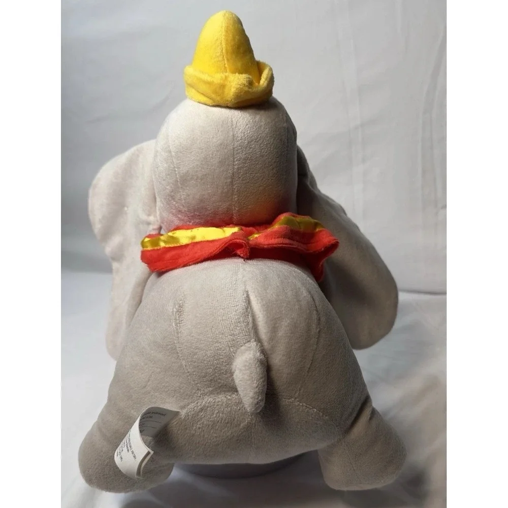 Disney Dumbo Plush Stuffed Animal Elephant‎ 14 Inch Soft Toy Disney Store